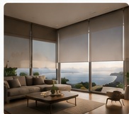 Sala moderna con cortinas motorizadas